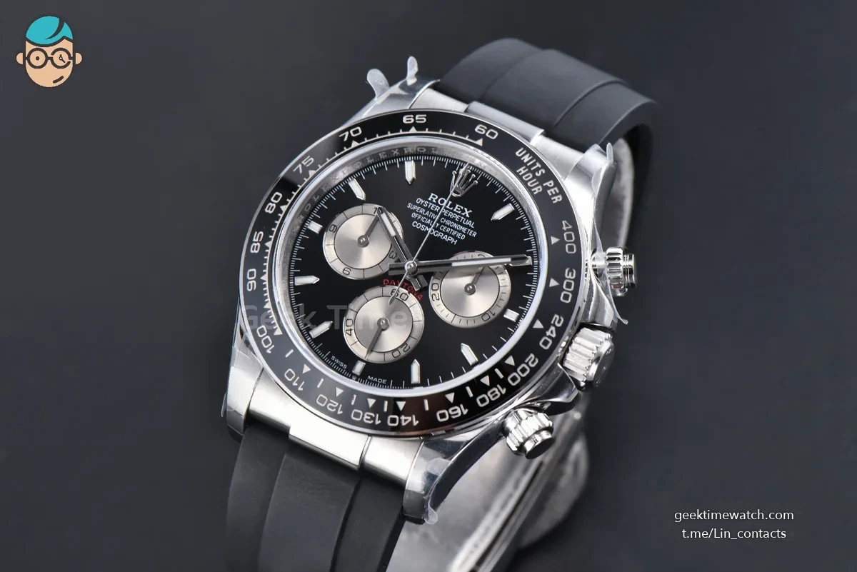 Daytona 126519 40mm SS BPF Black Dial Sliver Subdial Black Oysterflex Strap SH4131