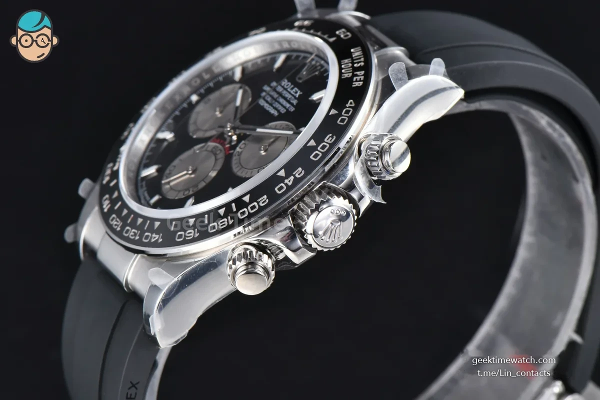 Daytona 126519 40mm SS BPF Black Dial Sliver Subdial Black Oysterflex Strap SH4131