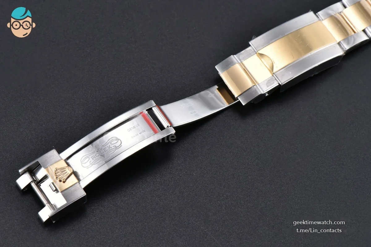 GMT Master II 116713 GRNR 40mm YG/SS Clean Black Bezel Black Dial Osyter Bracelet DD3186