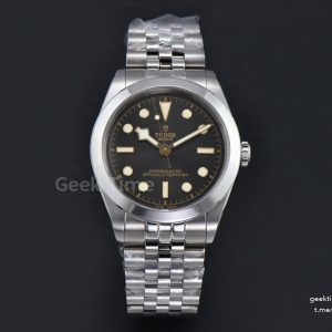 Heritage Black Bay 39mm KRF Anthracite Black Dial SS Bracelet SW200