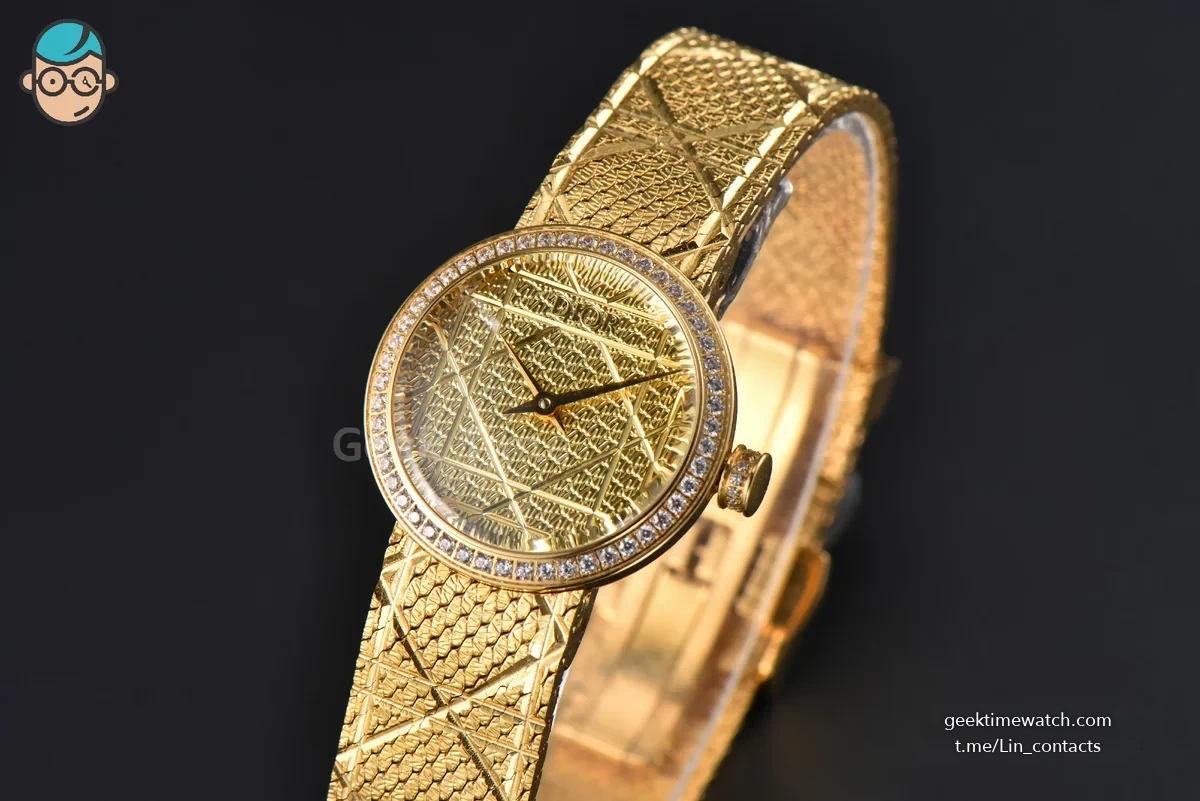 La D My Dior 25mm K11F Diamond Gold Dial Quartz