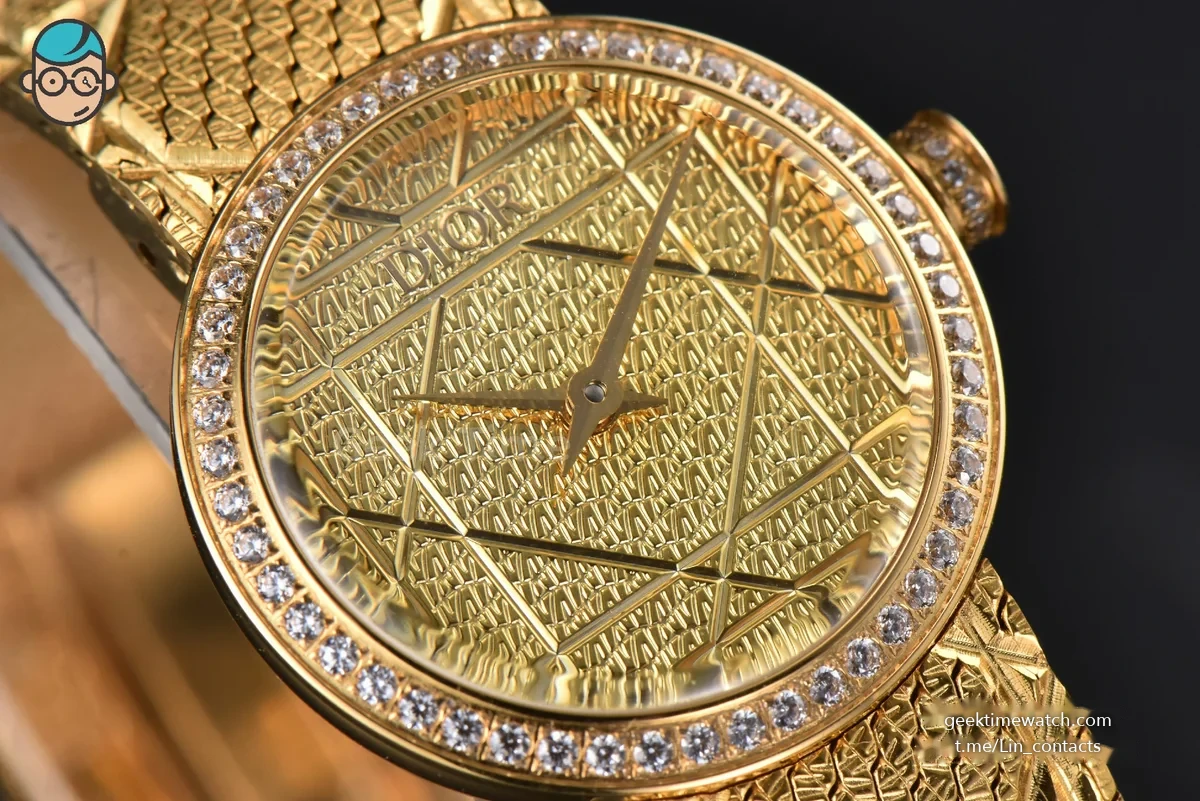 La D My Dior 25mm K11F Diamond Gold Dial Quartz