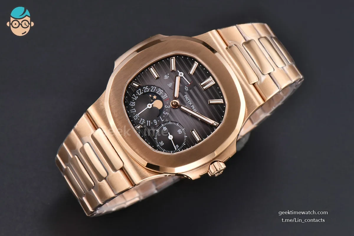 Nautilus 5712 40mm PPF RG Black Dial RG Bracelet A240 V4