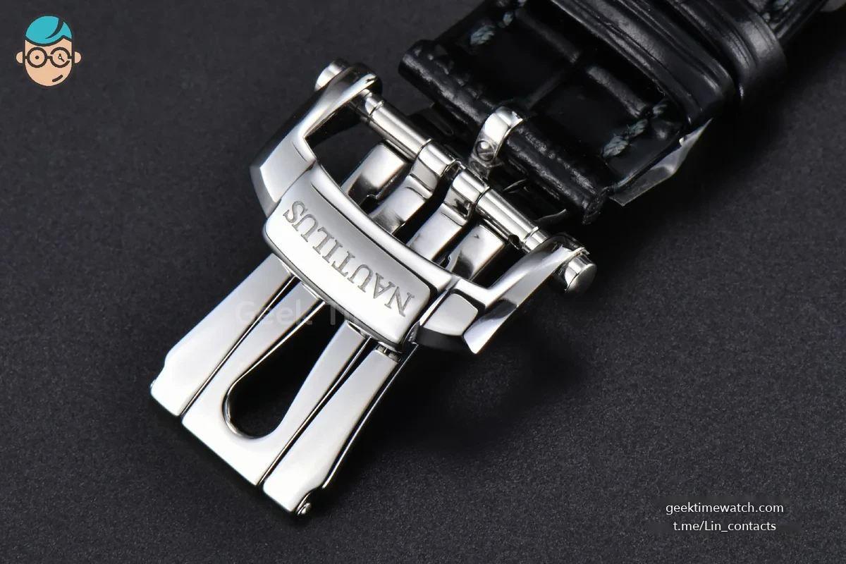 Nautilus 5712/G 40mm PPF SS Black Dial Black Leather Strap A240 Super Clone V4