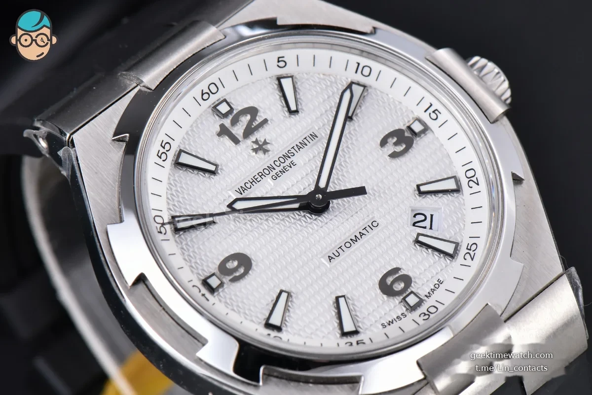 Overseas 47040 MKF 42MM White Textured Dial Rubber Strap 9015