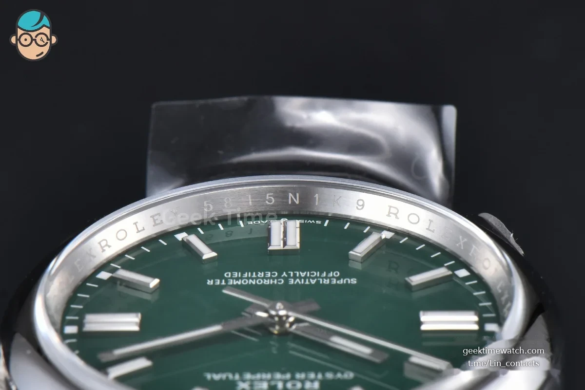Oyster Perpetual 126000 36mm 904L Clean Green Dial SS Bracelet VR3230