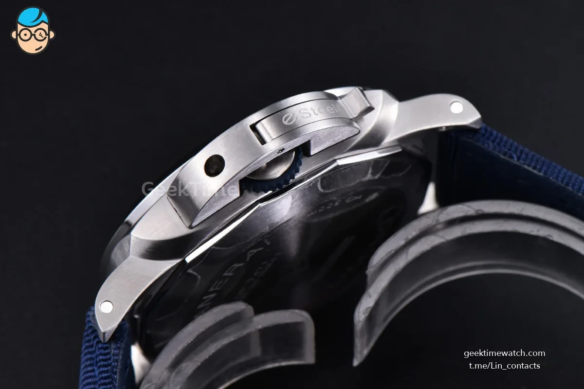 PAM1157 Luminor Marina 44mm VSF Blue Dial Blue Nylon Strap P9010