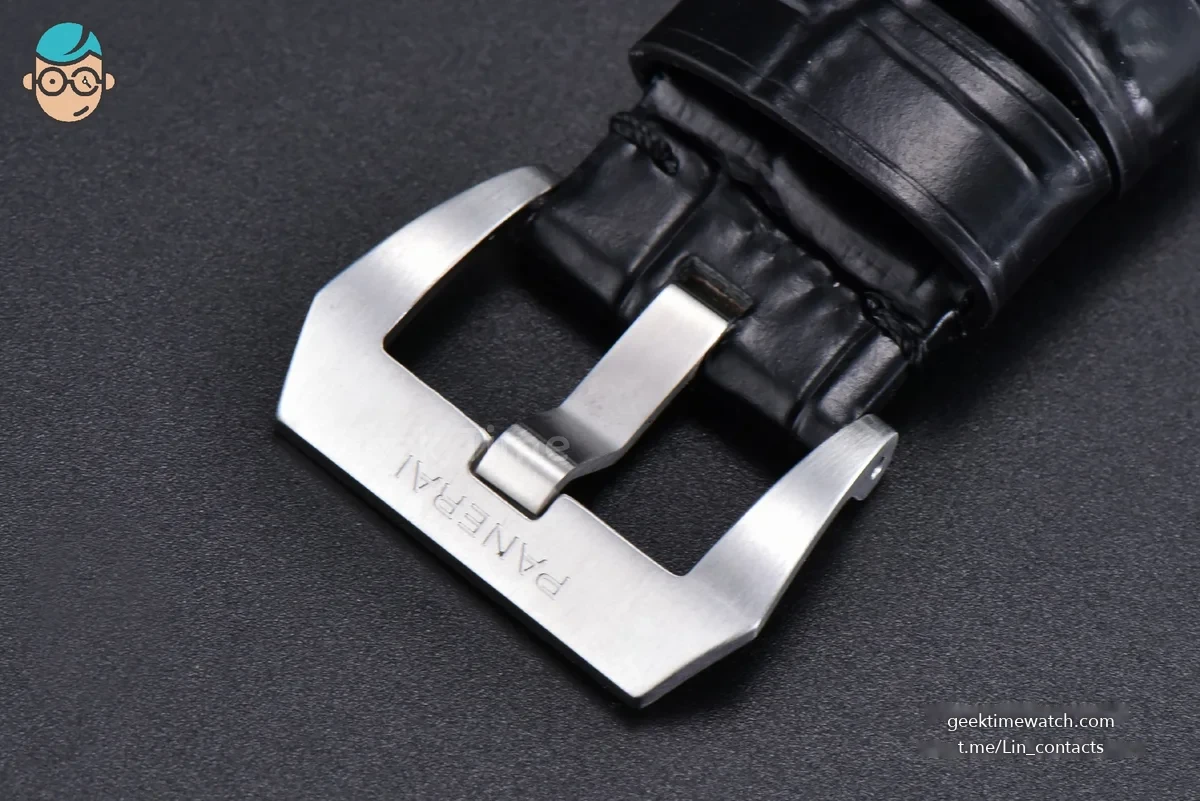 PAM1365 Luminor Quaranta BiTempo 40mm VSF Black Dial Leather Strap P900