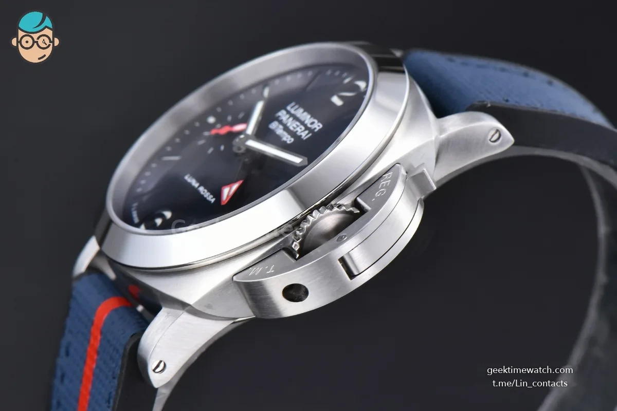 PAM1404 Quaranta BiTempo Luna Rossa 40mm VSF Blue Dial Gummy Strap P900