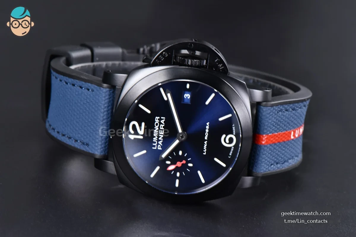 PAM1408 DLC Quaranta BiTempo Luna Rossa 40mm VSF Blue Dial Gummy Strap P900