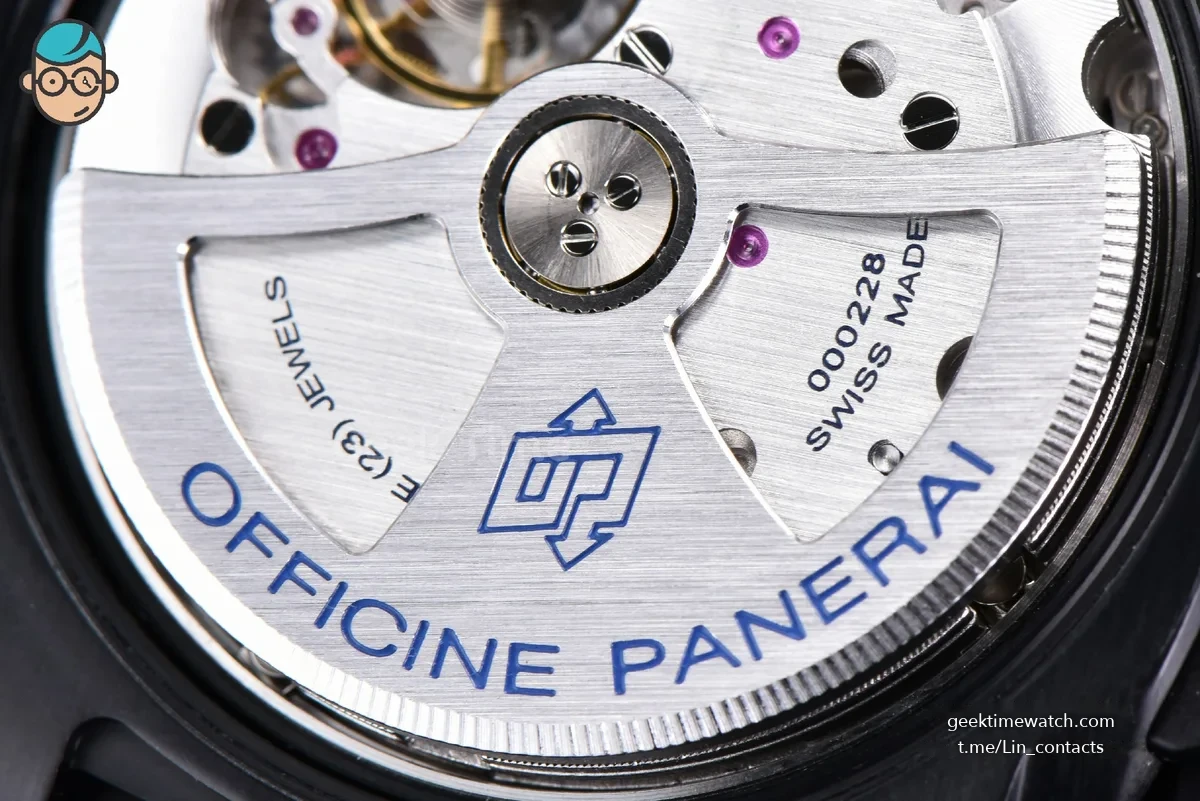 PAM1408 DLC Quaranta BiTempo Luna Rossa 40mm VSF Blue Dial Gummy Strap P900