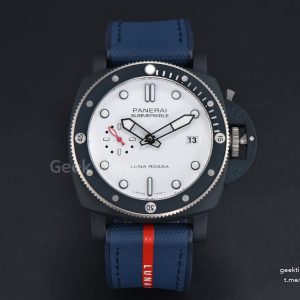 PAM1543 Submersible Luna Rossa 44mm VSF White Dial Gummy Strap P900