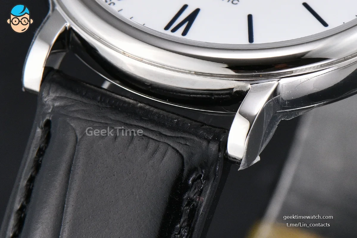 Portofino ‘150 Years’ V7F 40MM White Dial Blue Hands Black Leather Strap A2892