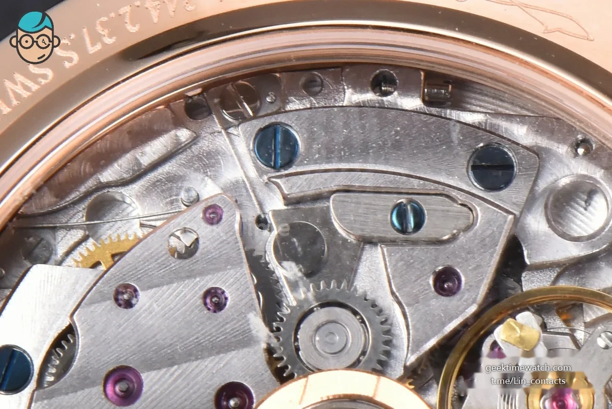 Rendez-Vous Night & Day 34mm APSF RG Diamond White Textured Dial Brown Leather Strap A898