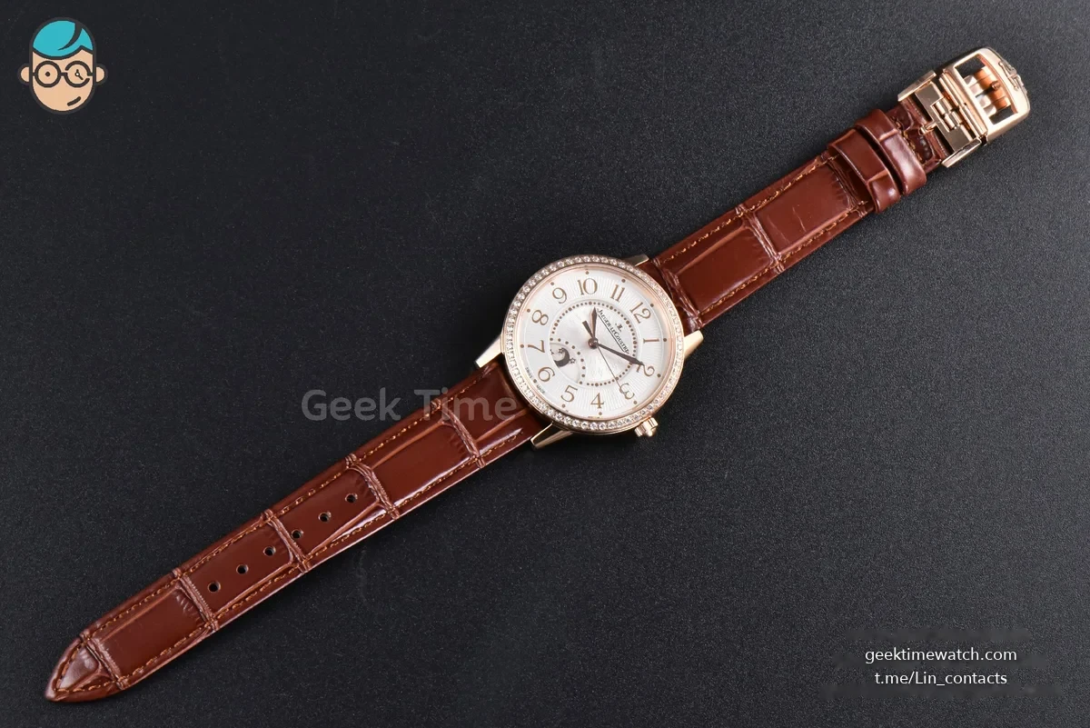 Rendez-Vous Night & Day 34mm APSF RG Diamond White Textured Dial Brown Leather Strap A898