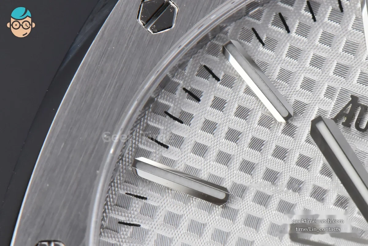 Royal Oak 15510 “50th Anniversary” ORF 41MM SS White Dial SS Bracelet SA4302