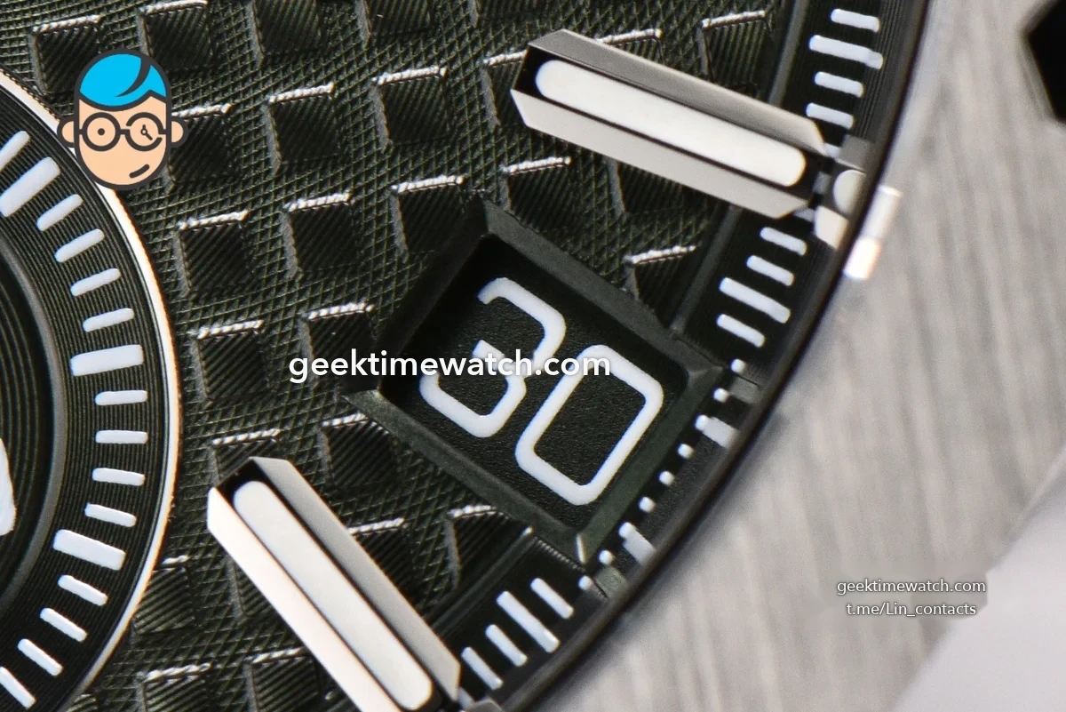 Royal Oak Chrono 26240 SS ZF 1:1 Best Edition Green Dial on SS Bracelet SA4401 Super Clone (V2 with free sprung 998$)