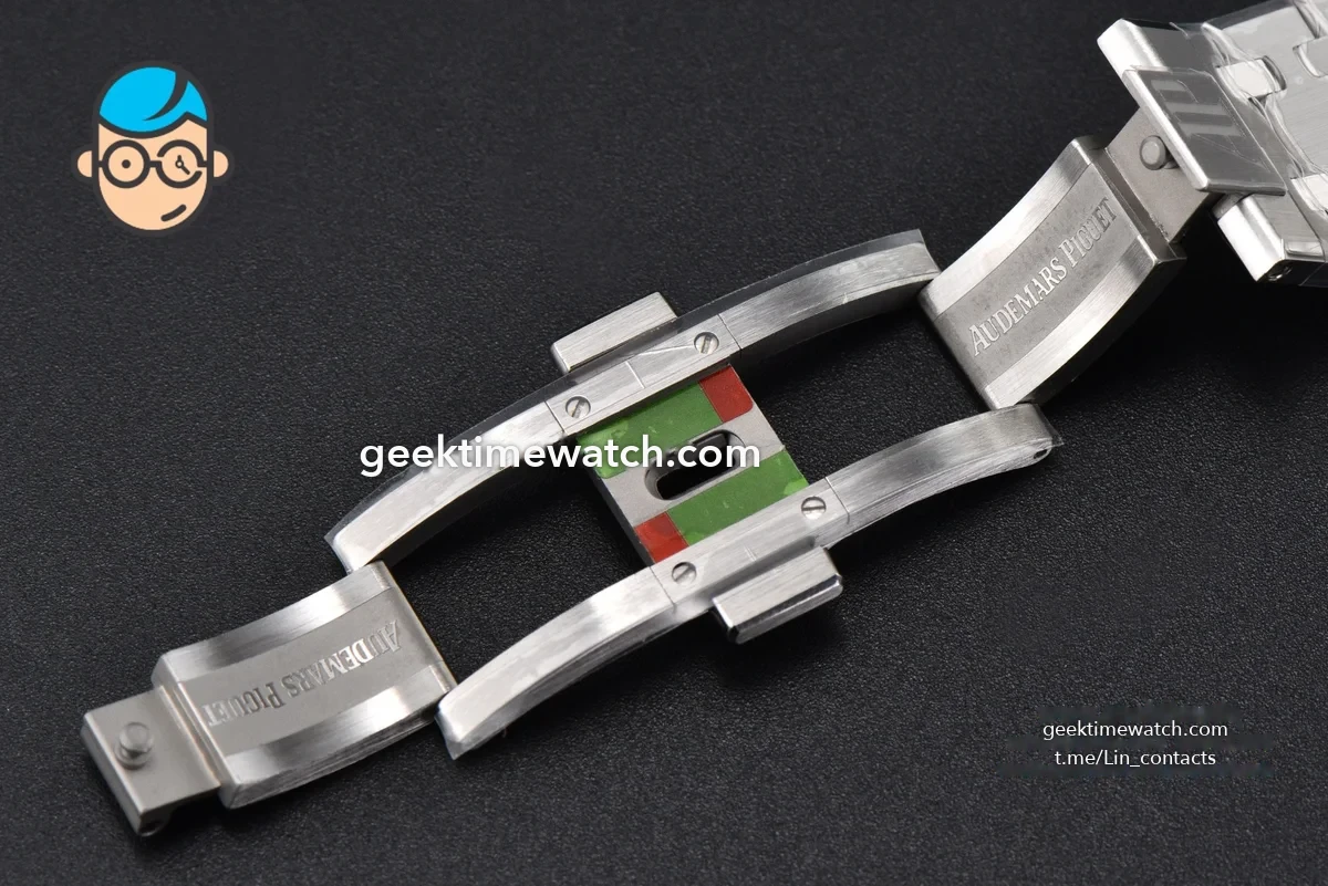 Royal Oak Chrono 26240 SS ZF 1:1 Best Edition White Dial on SS Bracelet SA4401 Super Clone (V2 with free sprung 998$)