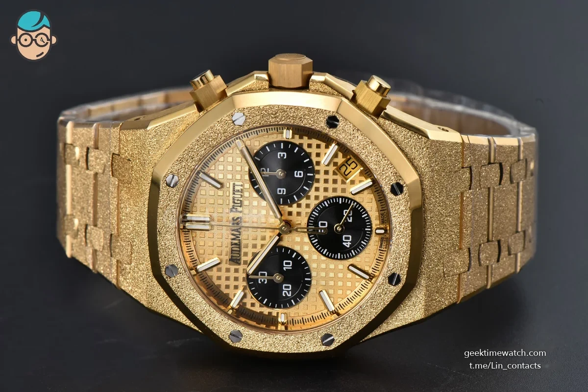 Royal Oak Chronograph 26240 41mm YG Frosted APSF YG Checkered Dial Black Subdial YG Frosted Bracelet SH4401 V1