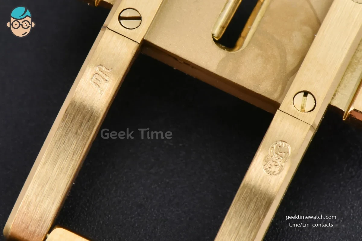 Royal Oak Chronograph 26240 41mm YG Frosted APSF YG Checkered Dial Black Subdial YG Frosted Bracelet SH4401 V1