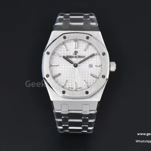Royal Oak Ladies 67650ST 33mm ZF SS White Dial SS Bracelet Quartz