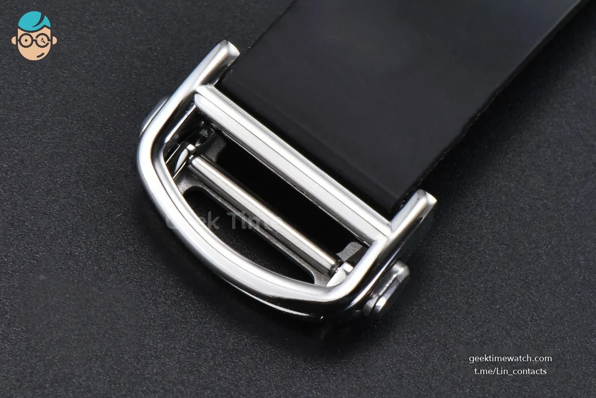 Santos de Cartier XL 40mm AF SS White Dial RG Bezel Black Rubber Strap MIYOTA 9015