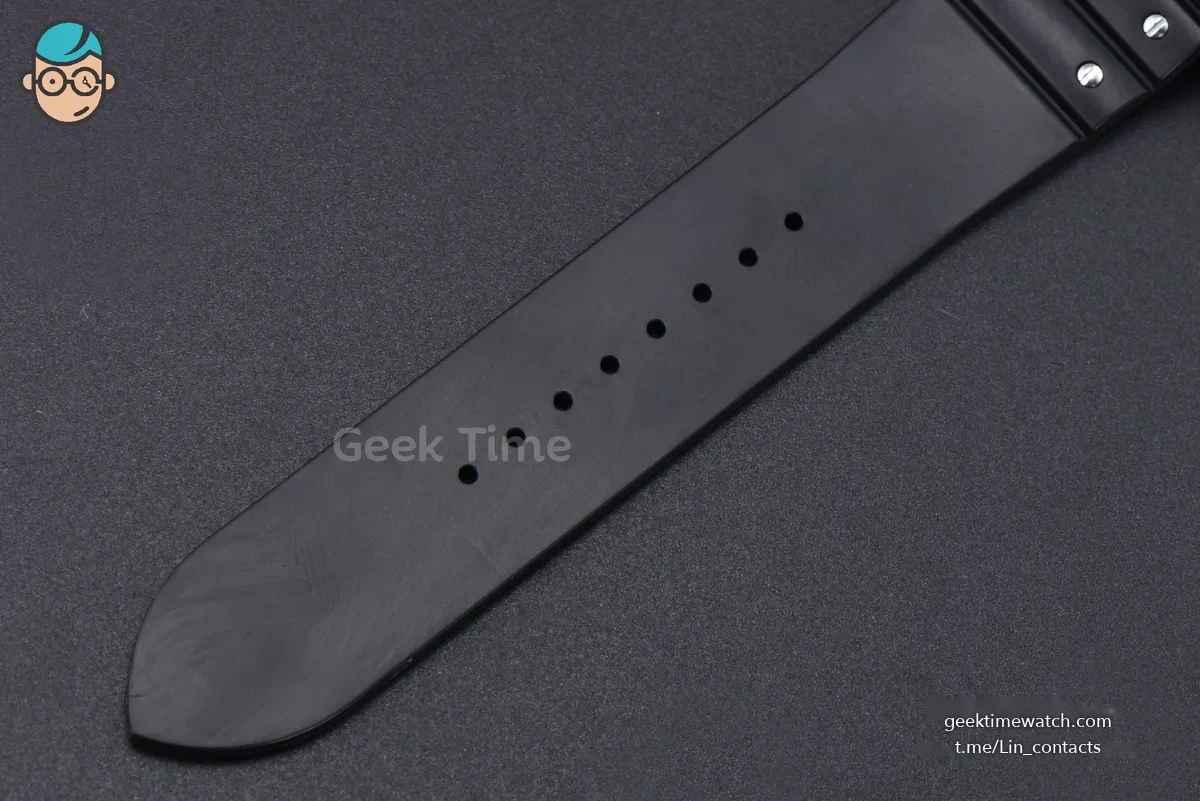 Santos de Cartier XL 40mm AF SS White Dial RG Bezel Black Rubber Strap MIYOTA 9015