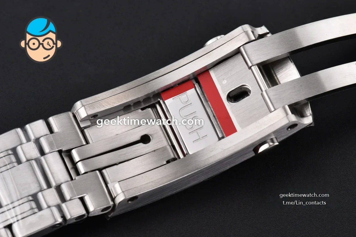 SeaMaster 300M VSF White Dial Blue Bezel Steel bracelet VS8800 clone movment(with free rubber strap )