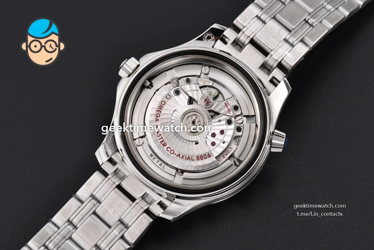 SeaMaster 300M VSF White Dial Blue Bezel Steel bracelet VS8800 clone movment(with free rubber strap )