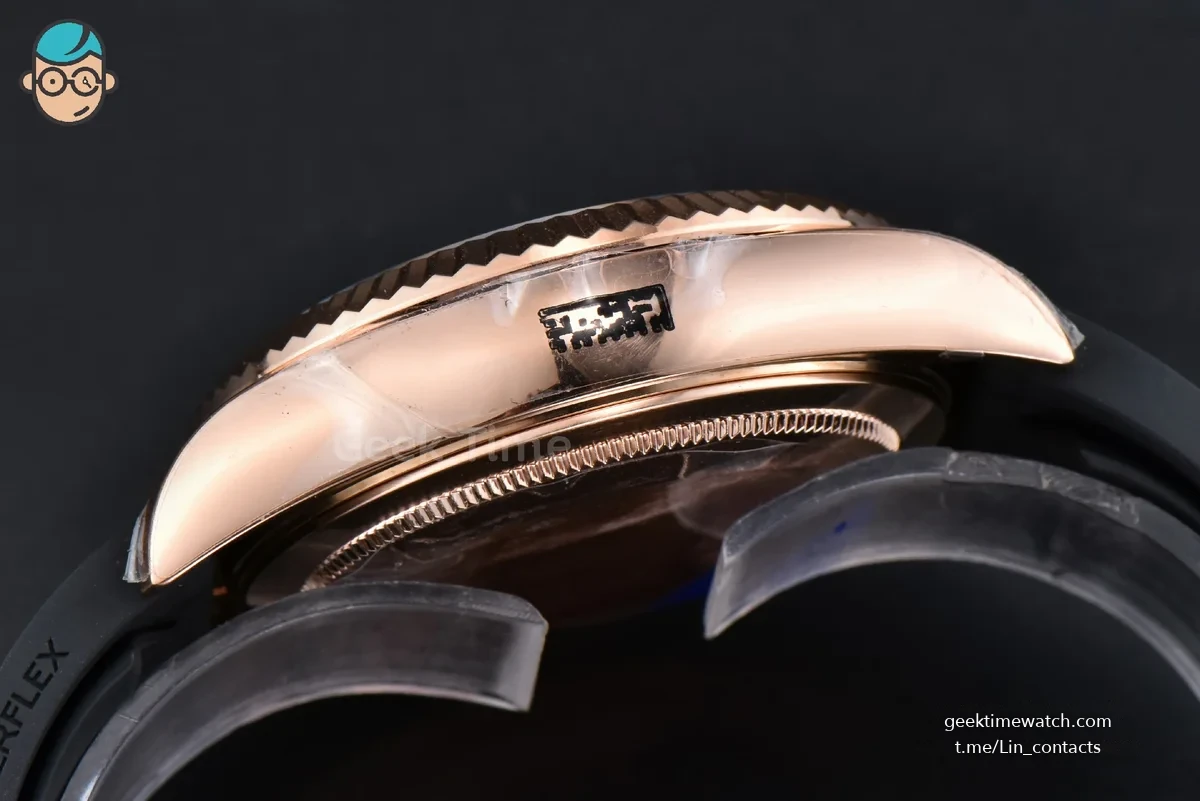 Sky-Dweller 336935 42mm ZF RG Case White Dial Rubber Oysterflex Strap (Tungsten)