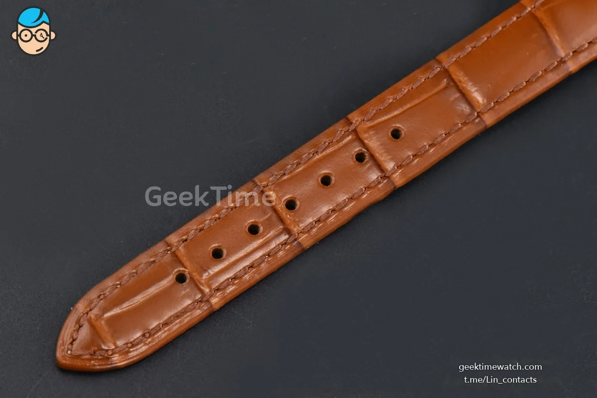 Tank Américaine Small 35.8mmx19mm RG 8848F Brown Leather Strap Quartz