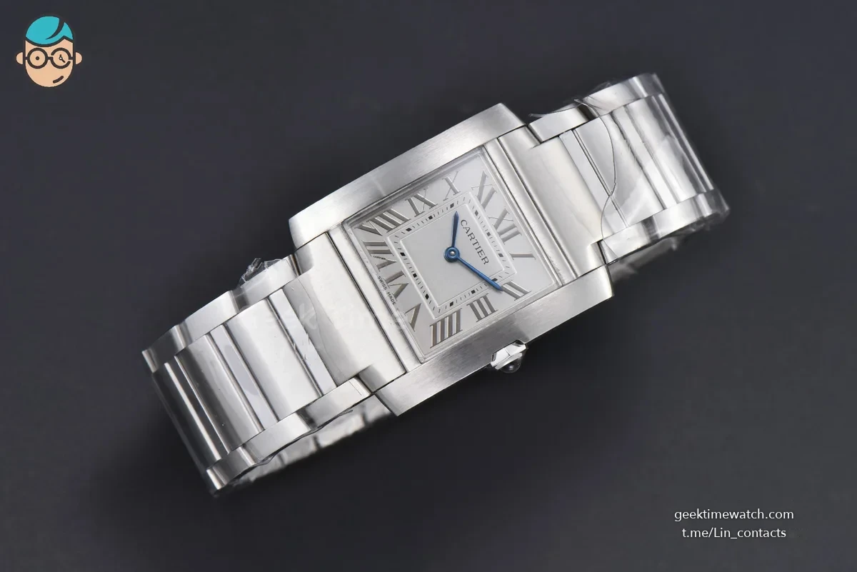 Tank Francaise Medium 32mmx 27mm K11F SS Bracelet Quartz