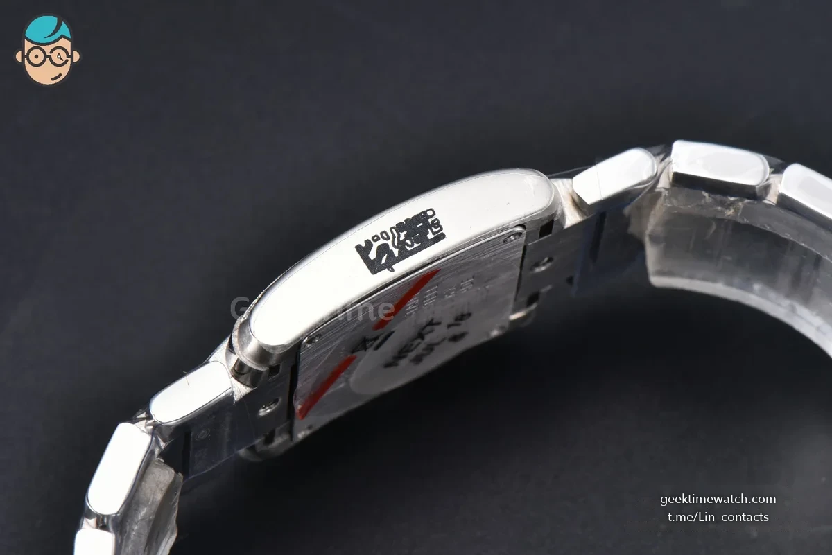 Tank Francaise Small 25.7mmx21.2mm 8848F Diamond Marker SS Bracelet Quartz