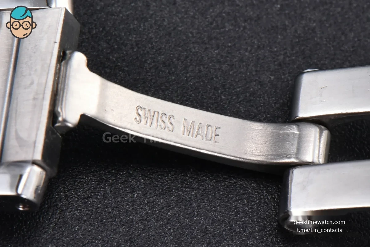Tank Francaise Small 25.7mmx21.2mm 8848F Diamond Marker SS Bracelet Quartz