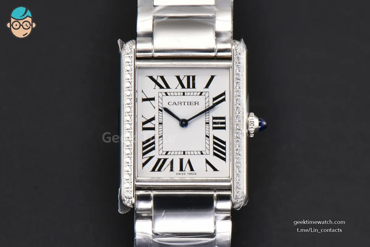 Tank Must Large 33.7mmx25.5mm K11F Diamond White Dial SS Bracelet Ronda Quartz