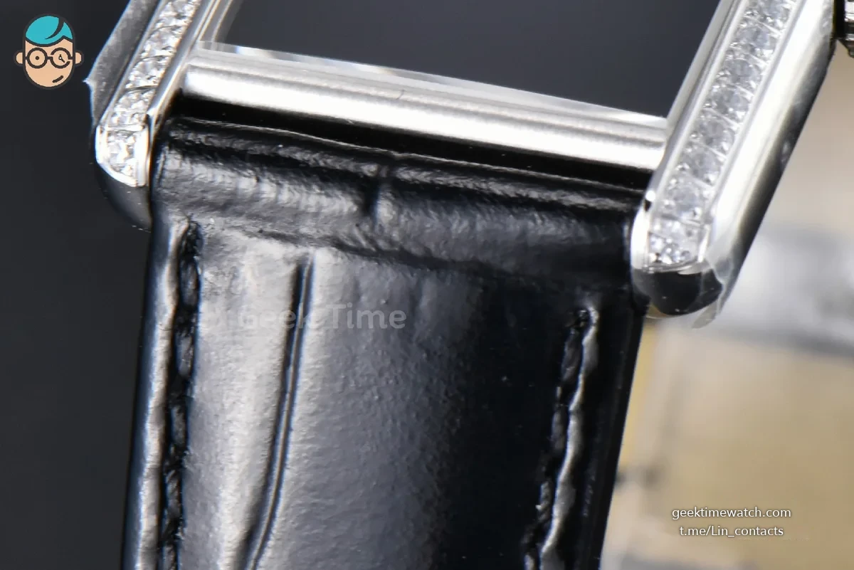 Tank Must Large 33.7×25.5mm K11F Diamond Bezel Black Dial Black Leather Strap Quartz