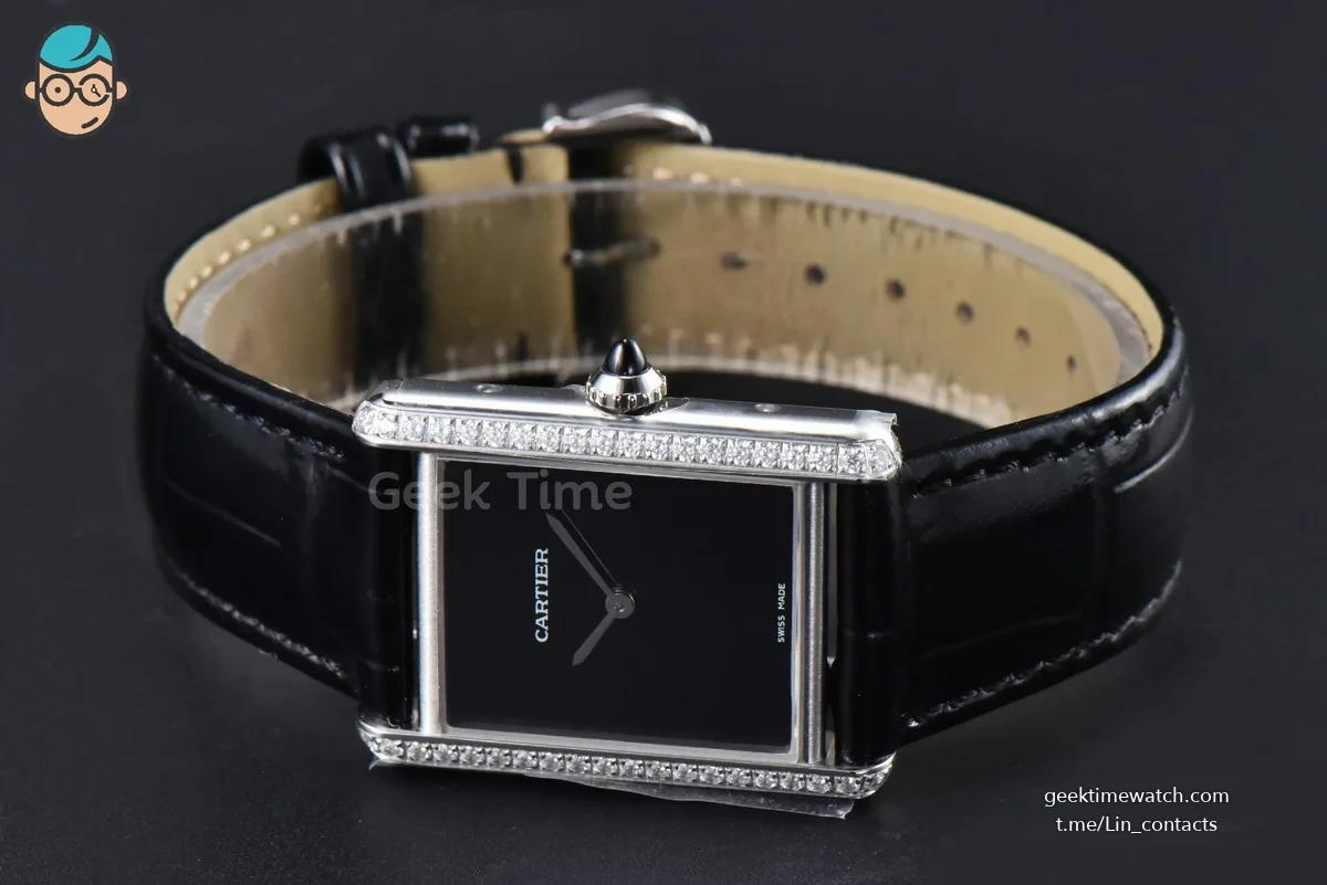 Tank Must Large 33.7×25.5mm K11F Diamond Bezel Black Dial Black Leather Strap Quartz