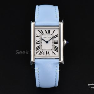 Tank Must Large 33.7×25.5mm K11F White Dial Blue Smooth Calf Strap Quartz
