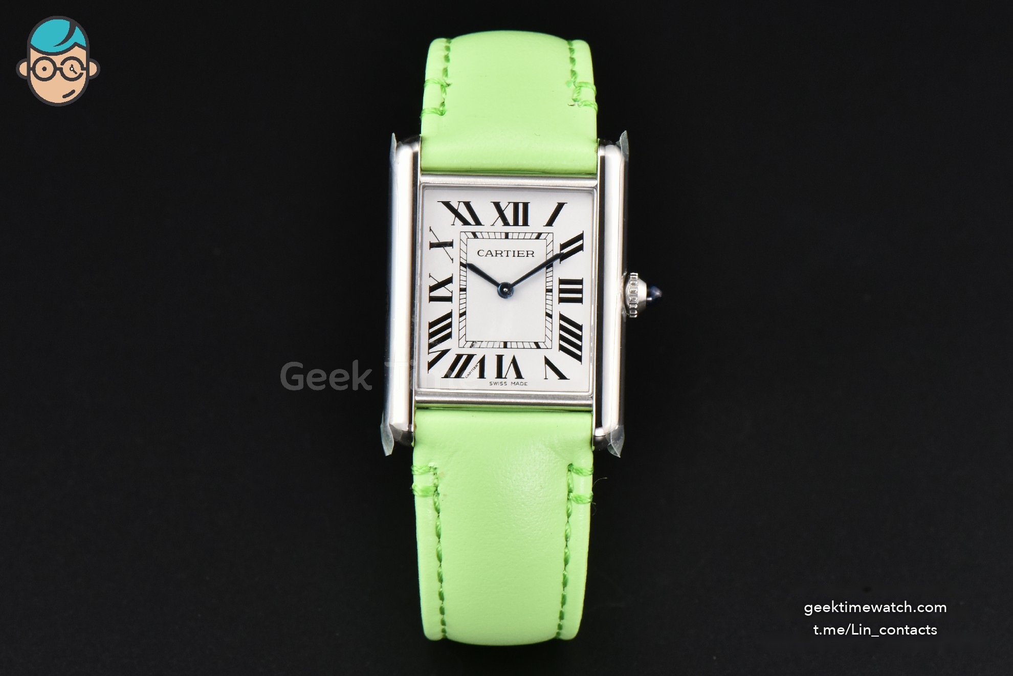 Tank Must Large 33.7×25.5mm K11F White Dial Green Smooth Calf Strap Quartz