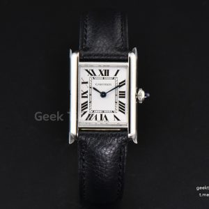 Tank Must Small 29.5×22mm K11F White Dial Litchi Grained Strap Quartz