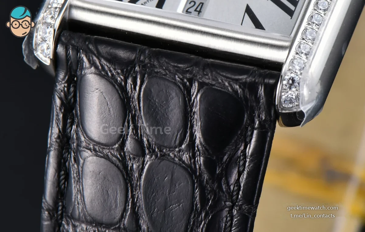 Tank Solo XL Automatic 31mm x 41mm SS Diamond AF Black Croc Textured Leather Strap 9015
