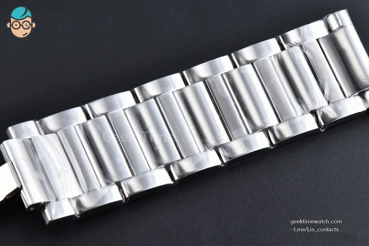 Tank Solo XL Automatic 31mm x 41mm SS Diamond AF SS Bracelet 9015
