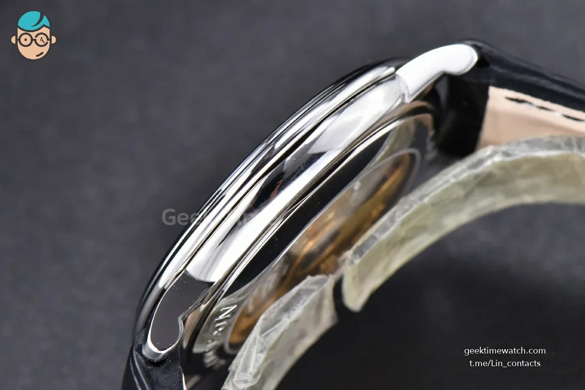 Villeret 6651 ZF 40MM White Dial Black Leather Strap CAL1151